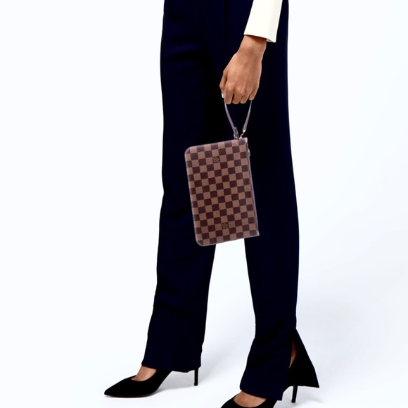 Louis Vuitton Damier Ebene Wristlet - Picture 2 of 14